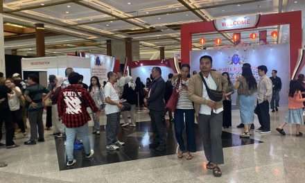 Pengunjung Serbu Pameran “Jewellery Fair” Di JCC Senayan