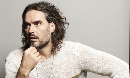 Russell Brand Tokoh Yang Paling Menonjol Di Industri Hiburan Loh
