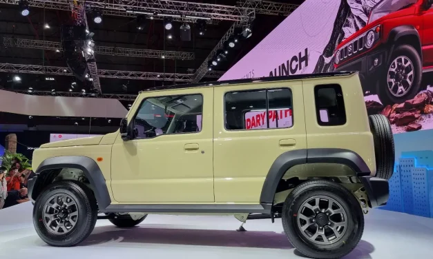 Keunggulan Jimny Jadi Sorotan Setelah Berhasil Menerobos Banjir