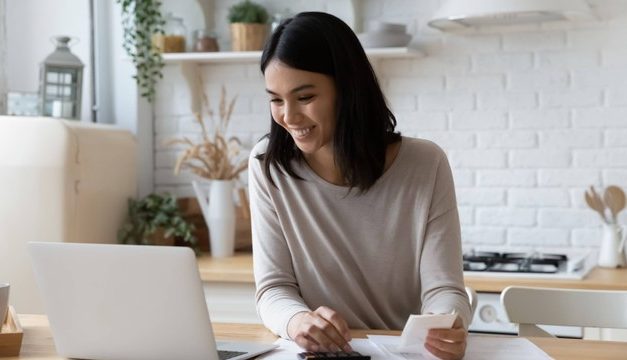 Tips Mengatur Uang Untuk Gen Z Di Era Serba Digital Sekarang
