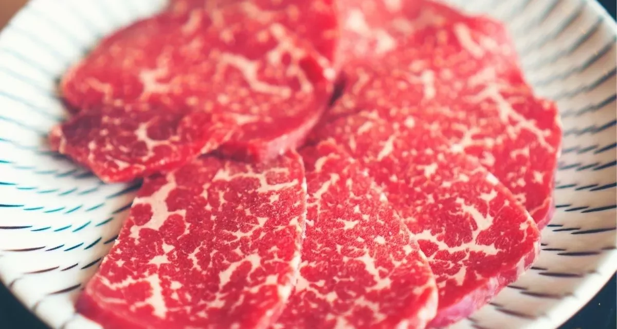 Emisi Dari Produksi Daging Sering Terabaikan, Yuk Kita Bahas!