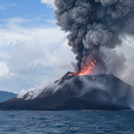 Erupsi Anak Krakatau Belum Berhenti, Masih Sisa Letupan Kecil